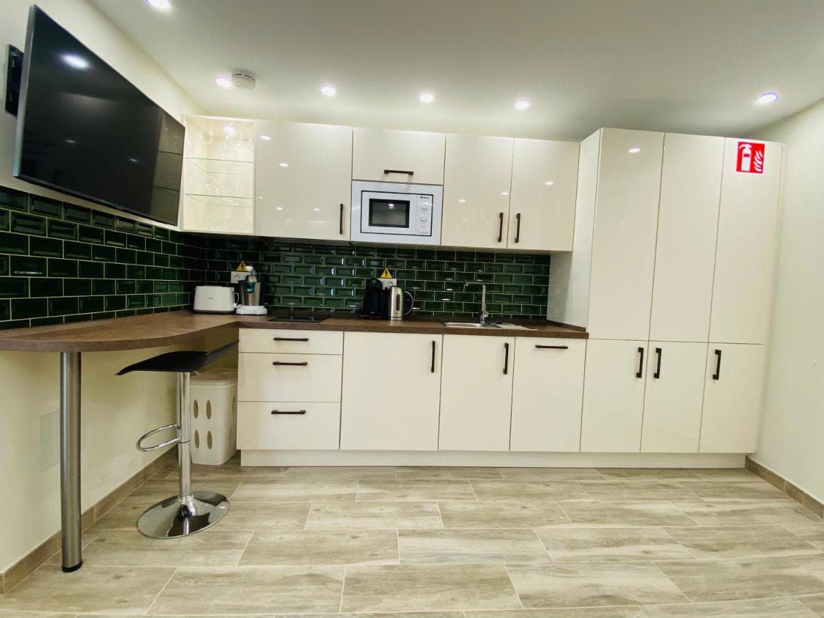 Studio-Near The Beach, Bbq And Seawater Pool Marbella Ngoại thất bức ảnh