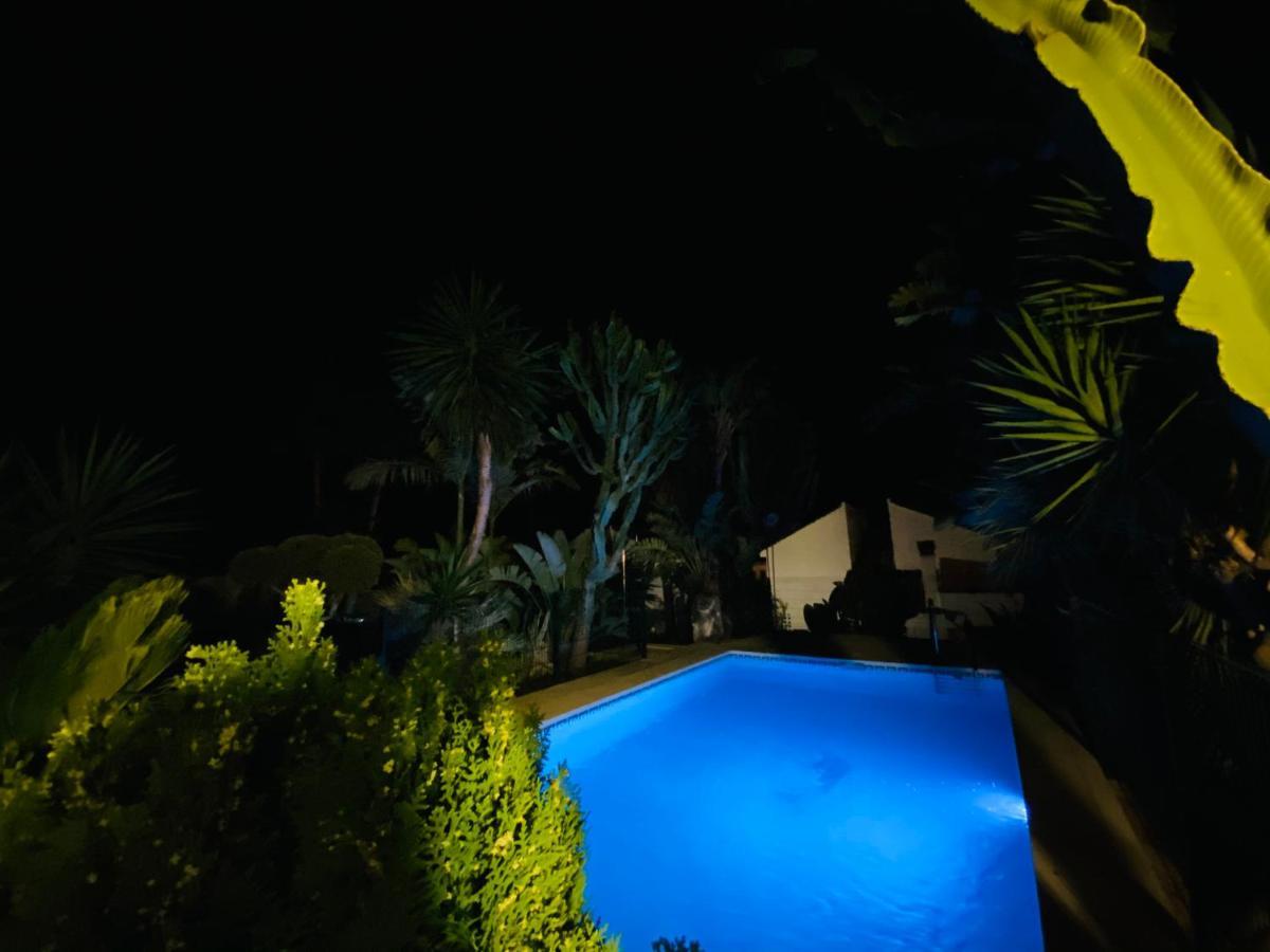 Studio-Near The Beach, Bbq And Seawater Pool Marbella Ngoại thất bức ảnh
